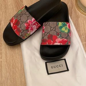 Gucci slides